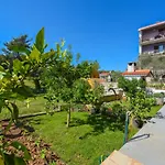 Villa Nita Apartman *