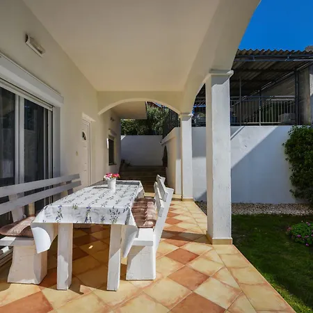 Apartment Villa Nita Zadar