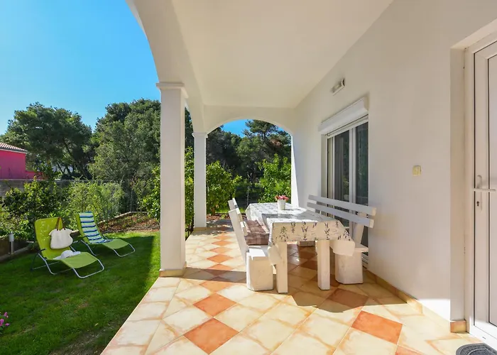 Villa Nita Apartman *